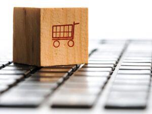 چگونگی اعتماد به فروشگاه های اینترنتی با ۸ نکته مهم