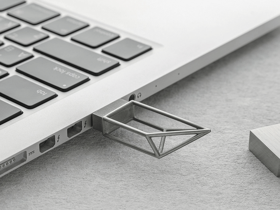 مخفی شدن فایل در فلش مموری