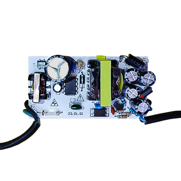 آداپتور دوربین AKITAN 12V2A مدل AK-PW2