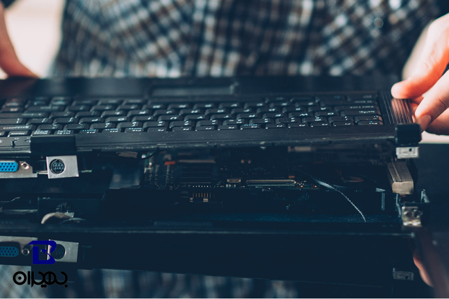 علت سیاه شدن صفحه لپ تاپ