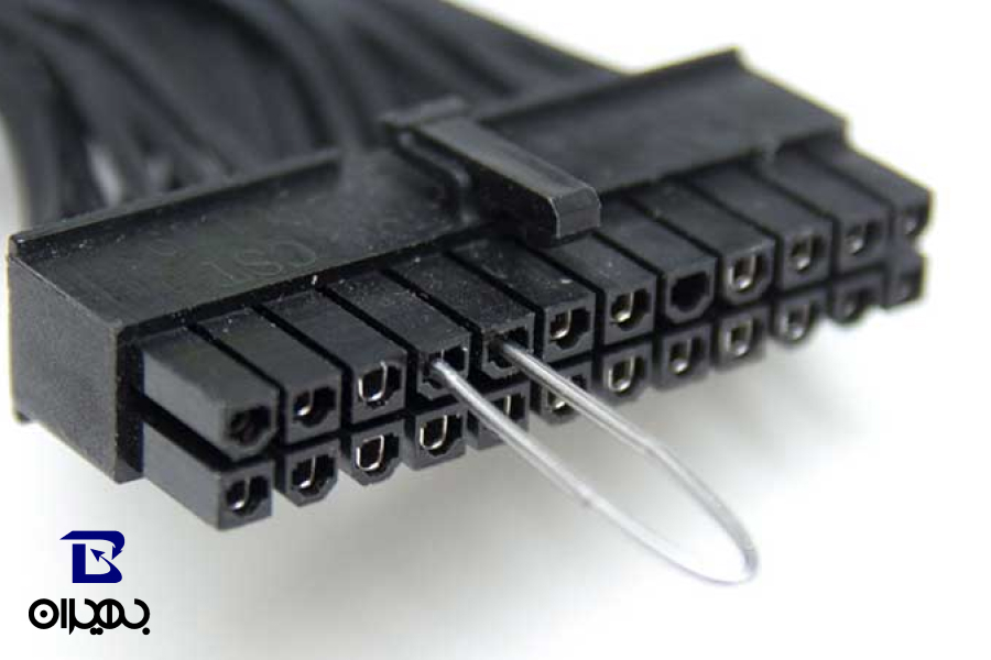 تست کامپیوتر با گیره کاغذ