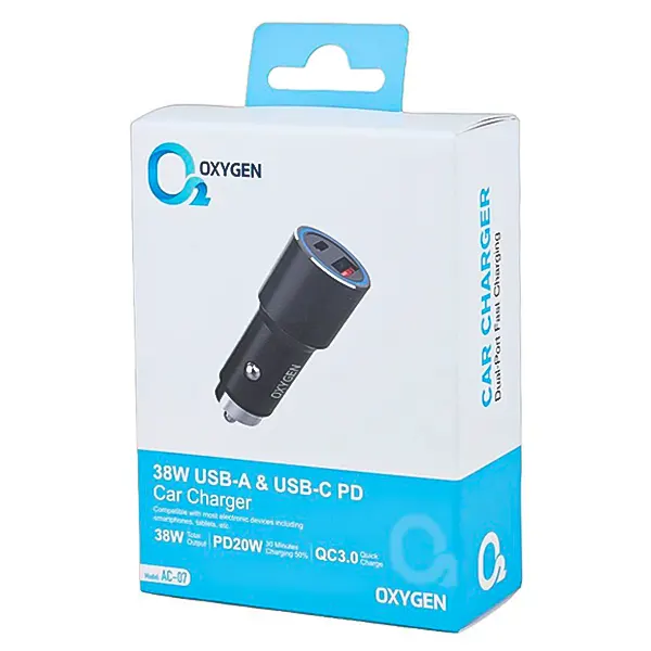 بسته‌بندی جعبه‌ای شارژر فندکی ۳۸ وات اکسیژن مدل AC-07 با قابلیت PD و QC3.0